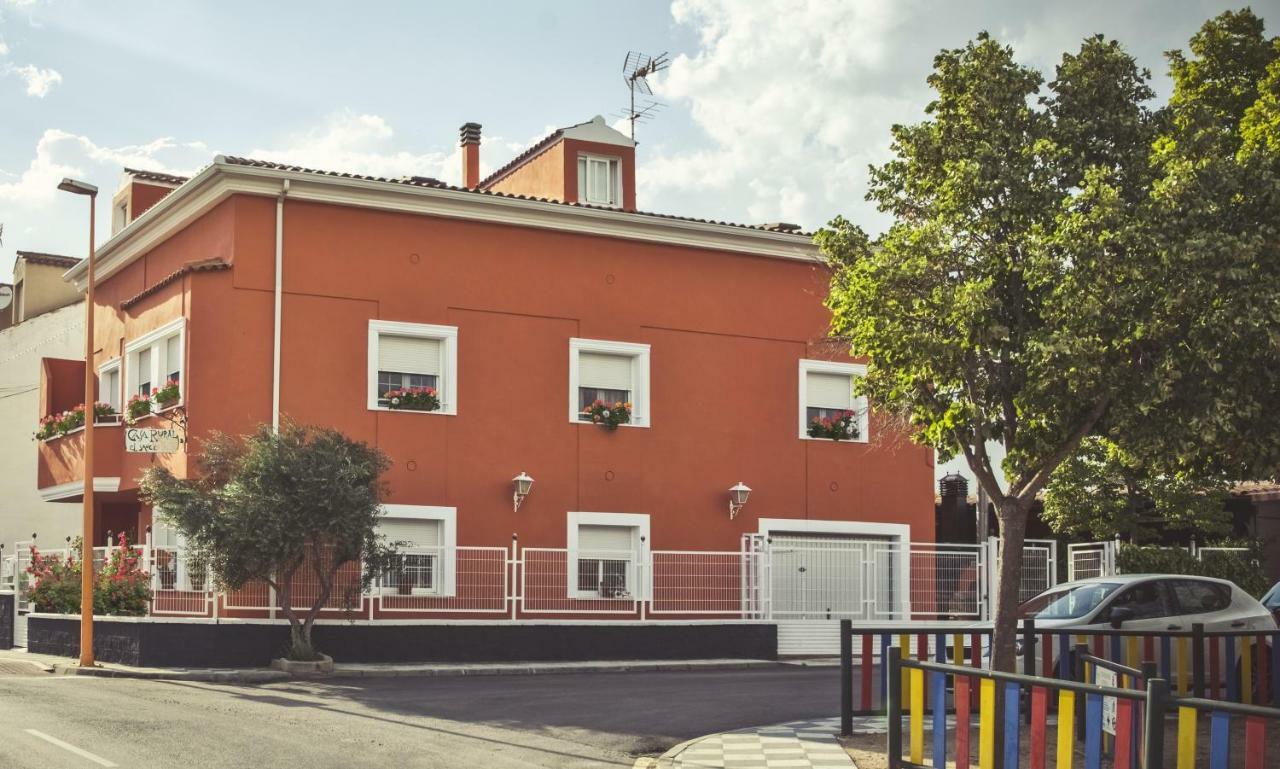 Apartamento 2 4/6 Pax Casa Rural El Sauce. A 2,5 Km De Cuenca Capital Nohales Eksteriør bilde