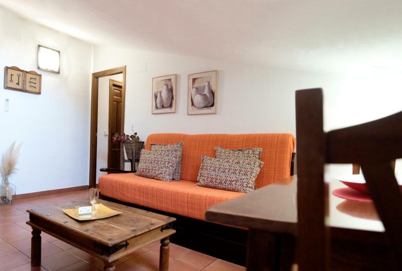 Apartamento 2 4/6 Pax Casa Rural El Sauce. A 2,5 Km De Cuenca Capital Nohales Eksteriør bilde