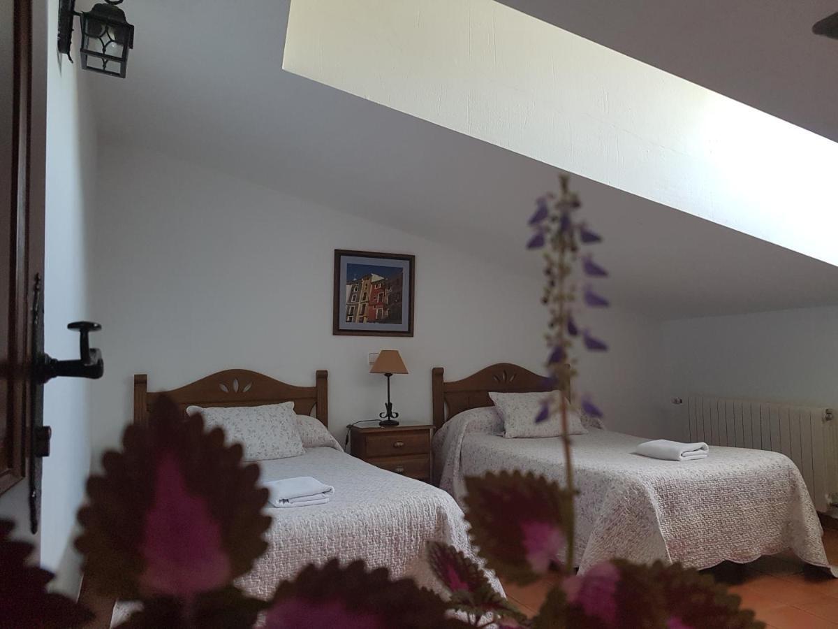 Apartamento 2 4/6 Pax Casa Rural El Sauce. A 2,5 Km De Cuenca Capital Nohales Eksteriør bilde